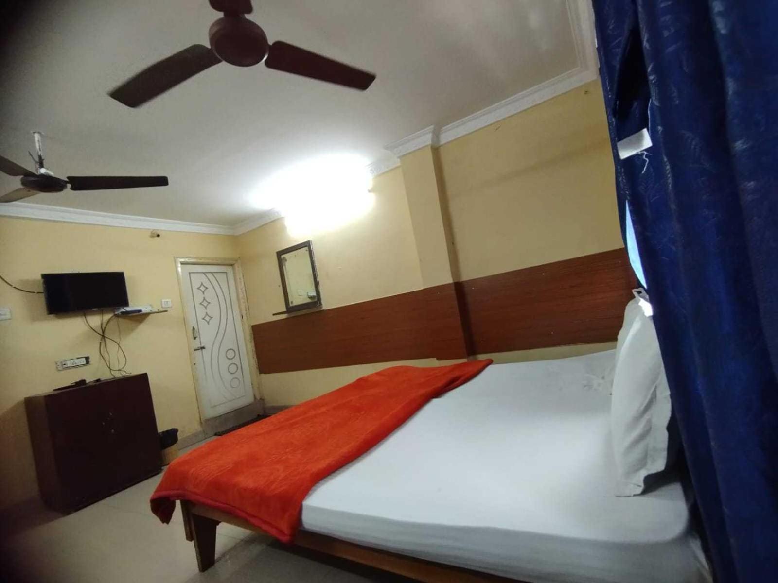 Hotel O Ankitha Residency Hyderabad Esterno foto